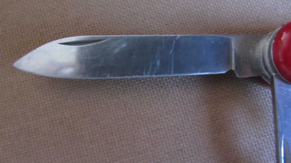 Старий Victorinox Camper & Huntsman.