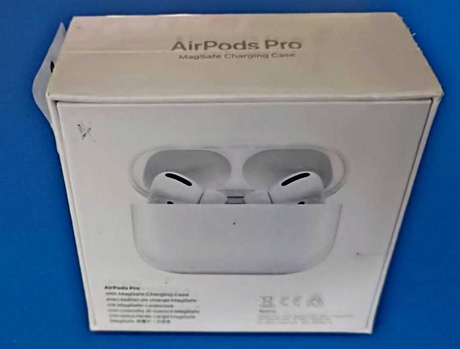 Навушники TWS Apple AirPods Pro with MagSafe Charging Case (MLWK3AM)