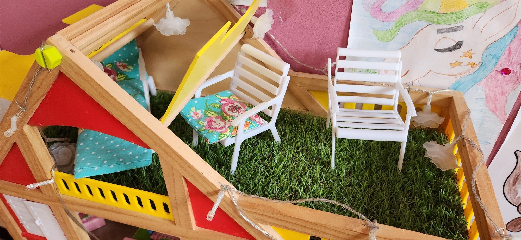 Drewniany Domek dla lalek Play tive lidl