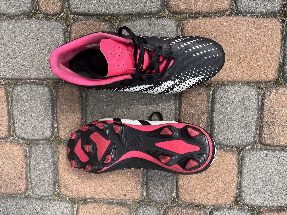 Продам бутси adidas predator 42 розмір