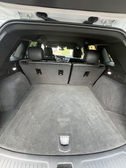 Продам Cadillac XT5