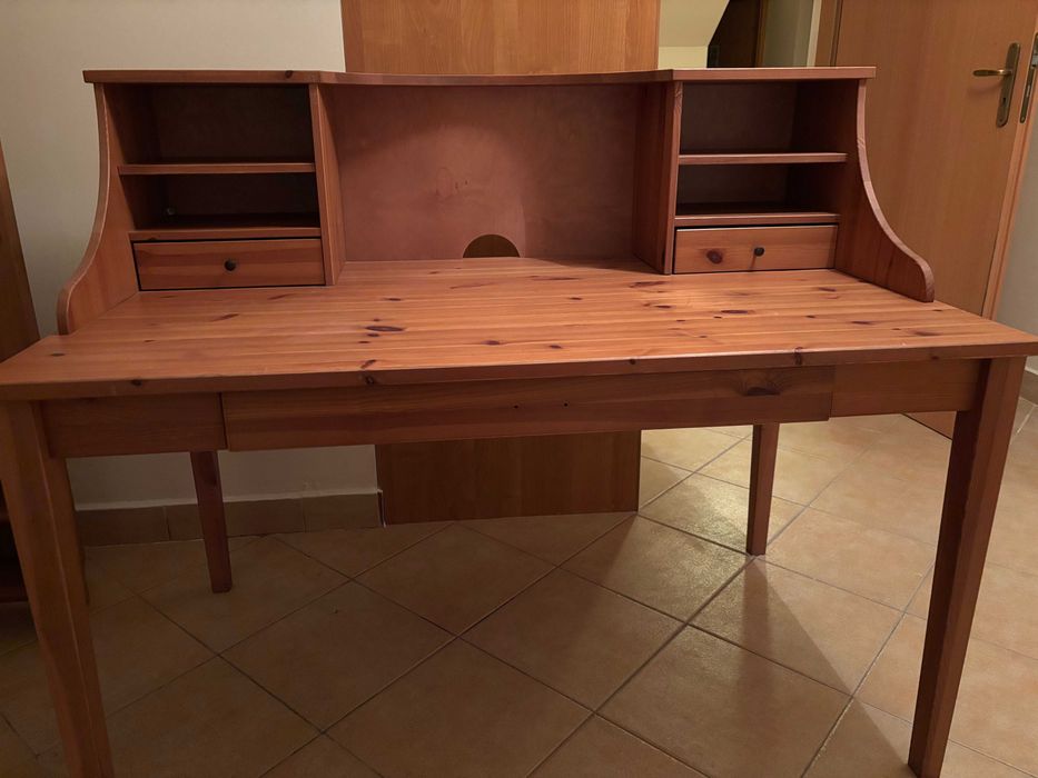 Biurko IKEA HEMNES z nadstawką - lite drewno sosnowe