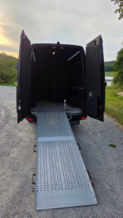 Mercedes-Benz Sprinter      2015