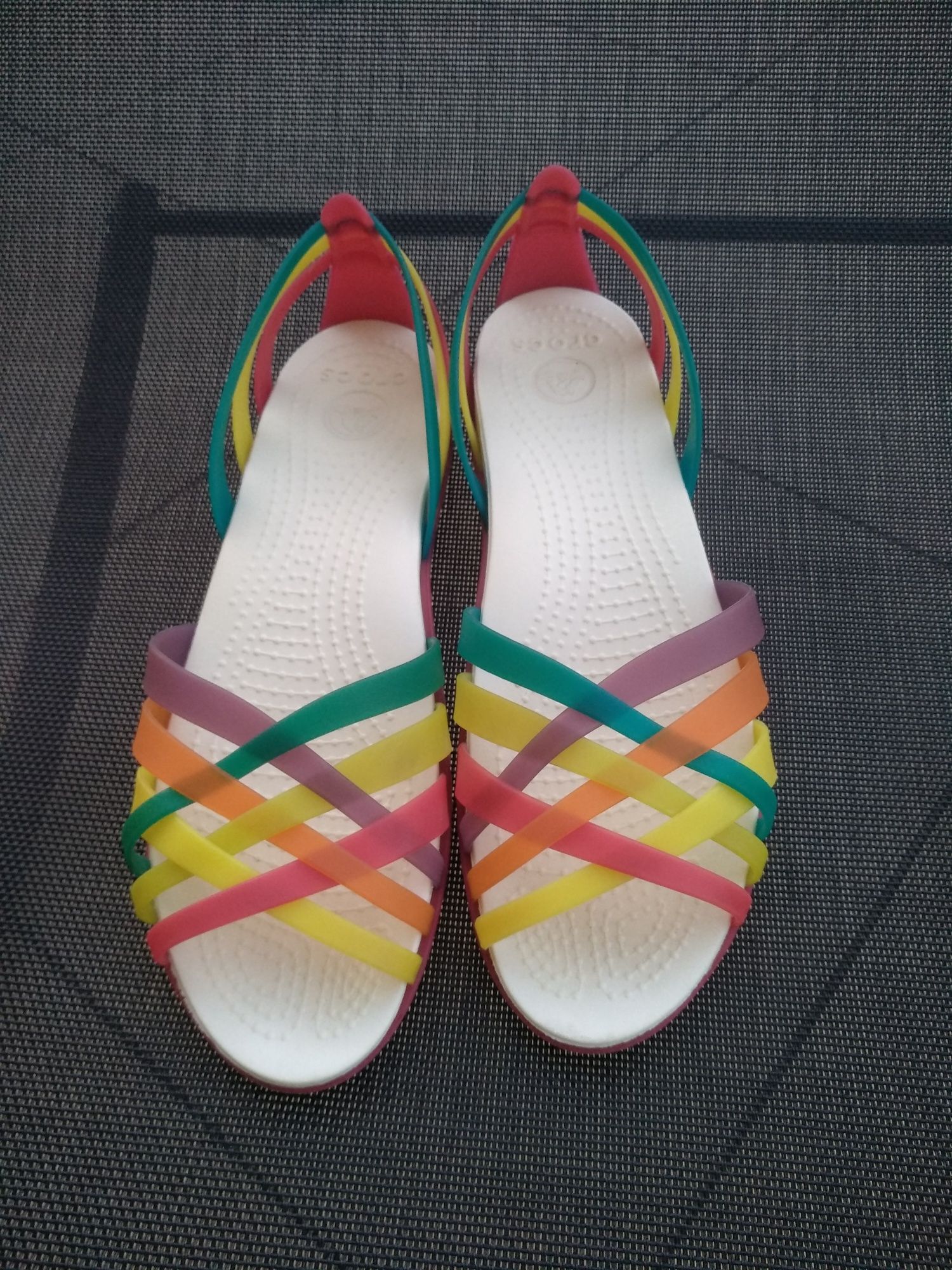 Crocs  Huarache  W9   39-40