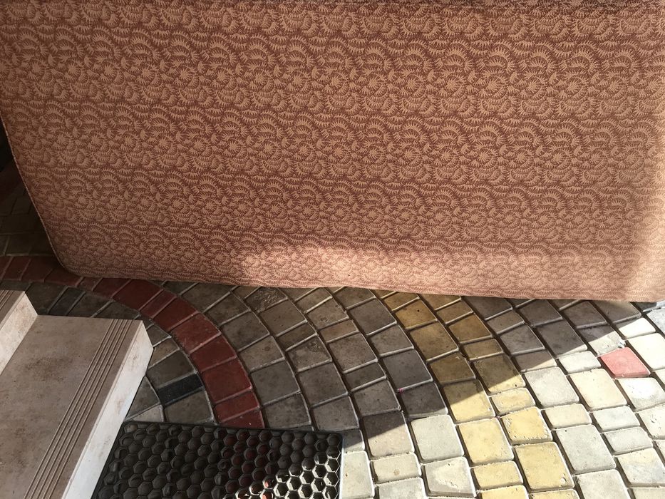 Односпальне ліжко з матрасом