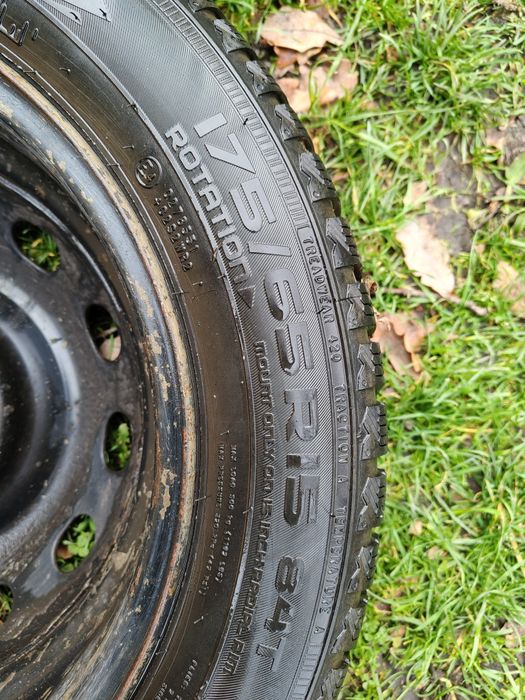 175 65 R15 Nokian opony zimowe