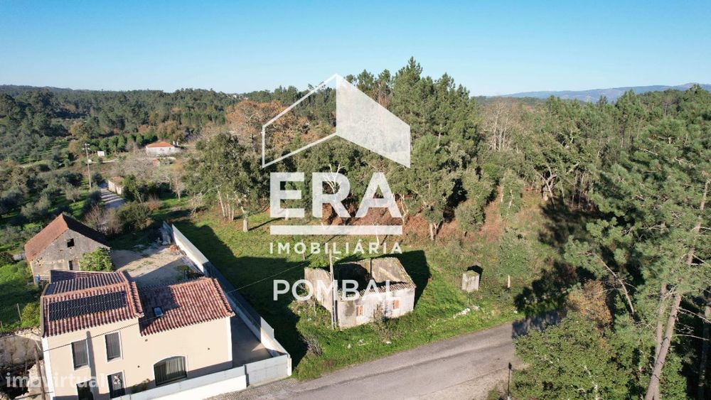 Moradia para reconstrução inserida em terreno de 1000m2, Ansião
