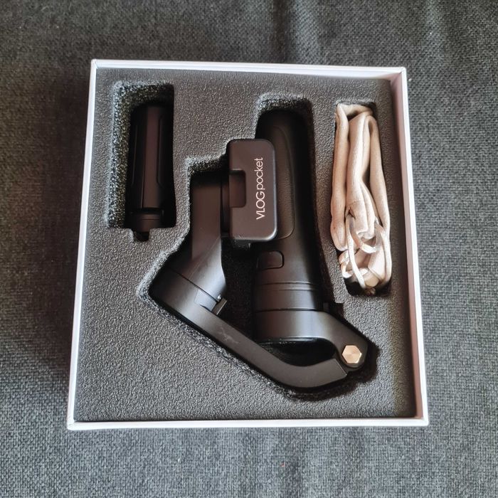 Стабілізатор для смартфонов і екшен-камер