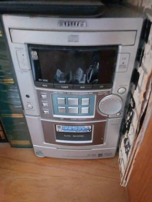 Para despachar sofá 2.2 por 2 televisão sony aparelhagem aiwa