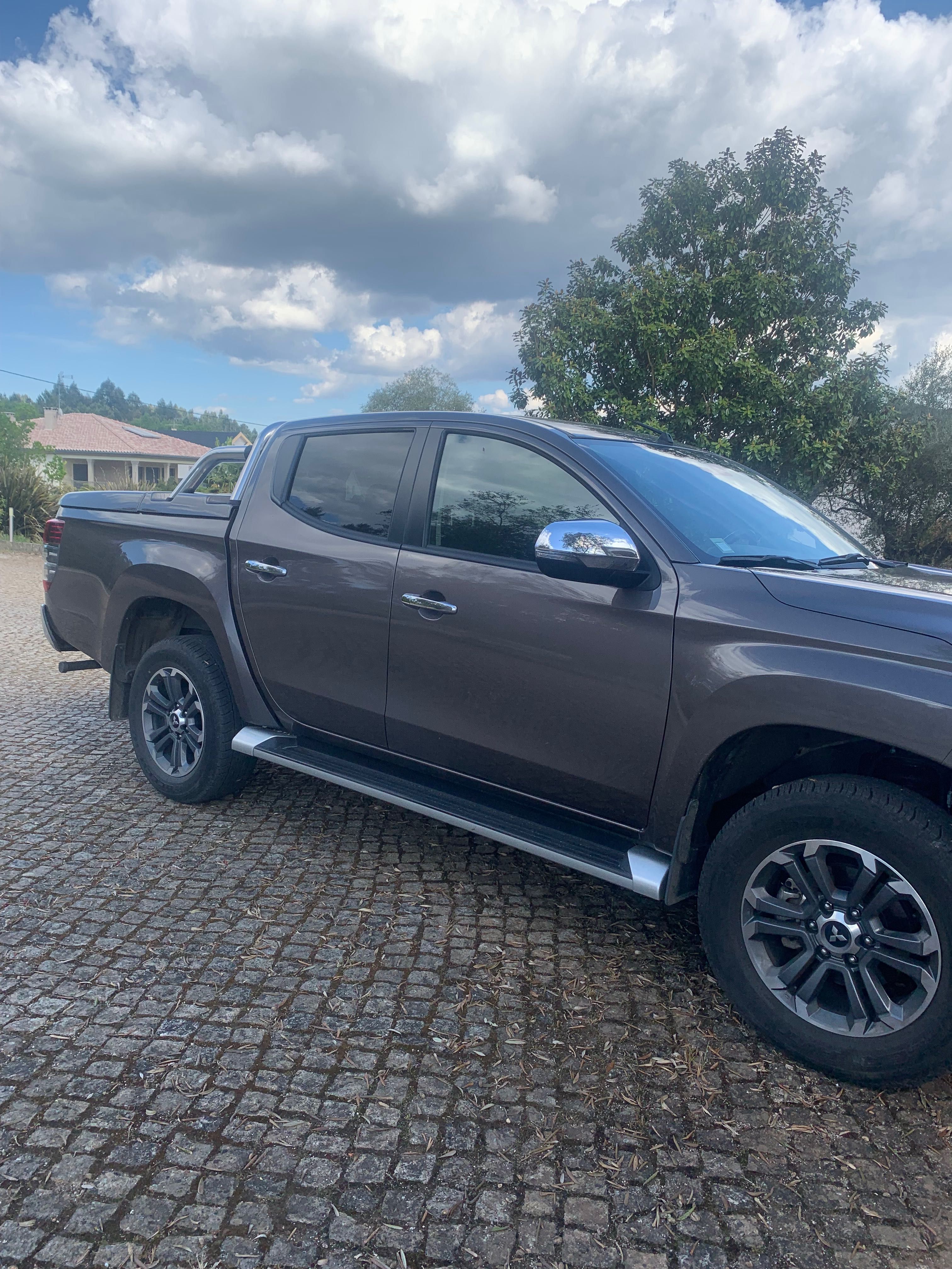 L200 STRAKAR ano 2021 30 km