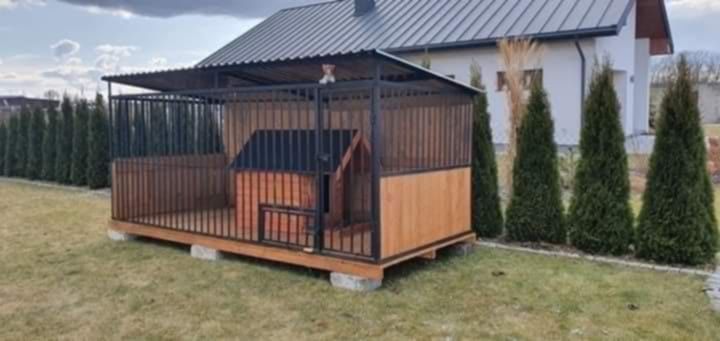 Sprzedam kojec 2x5,5m okazja trwale wytrzymale