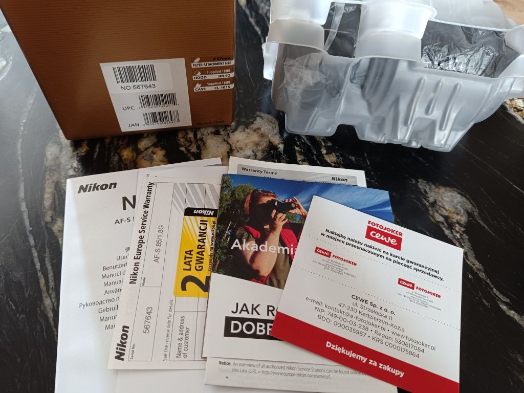 Nikkor 85 mm f 1/8 jak nowy - idealny