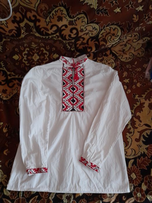 Вишиванка на хлопчика 7-9 років