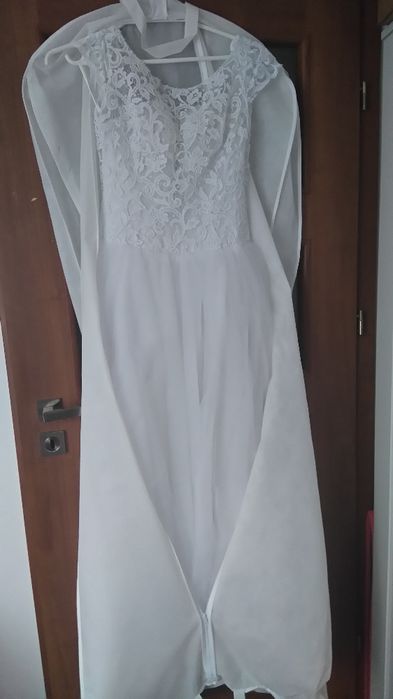 Suknia ślubna śnieżnobiała, idealny stan, jak nowa