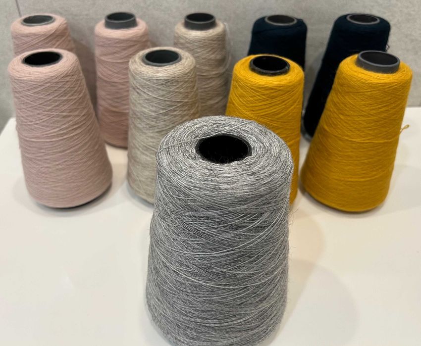 Пряжа Софіто смесовка