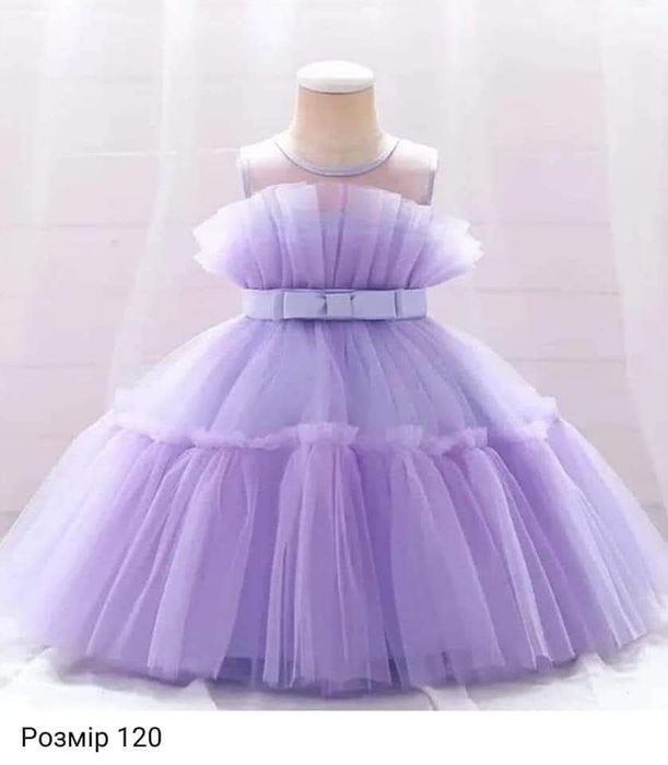 Сукні на 1 рік, плаття на рочок