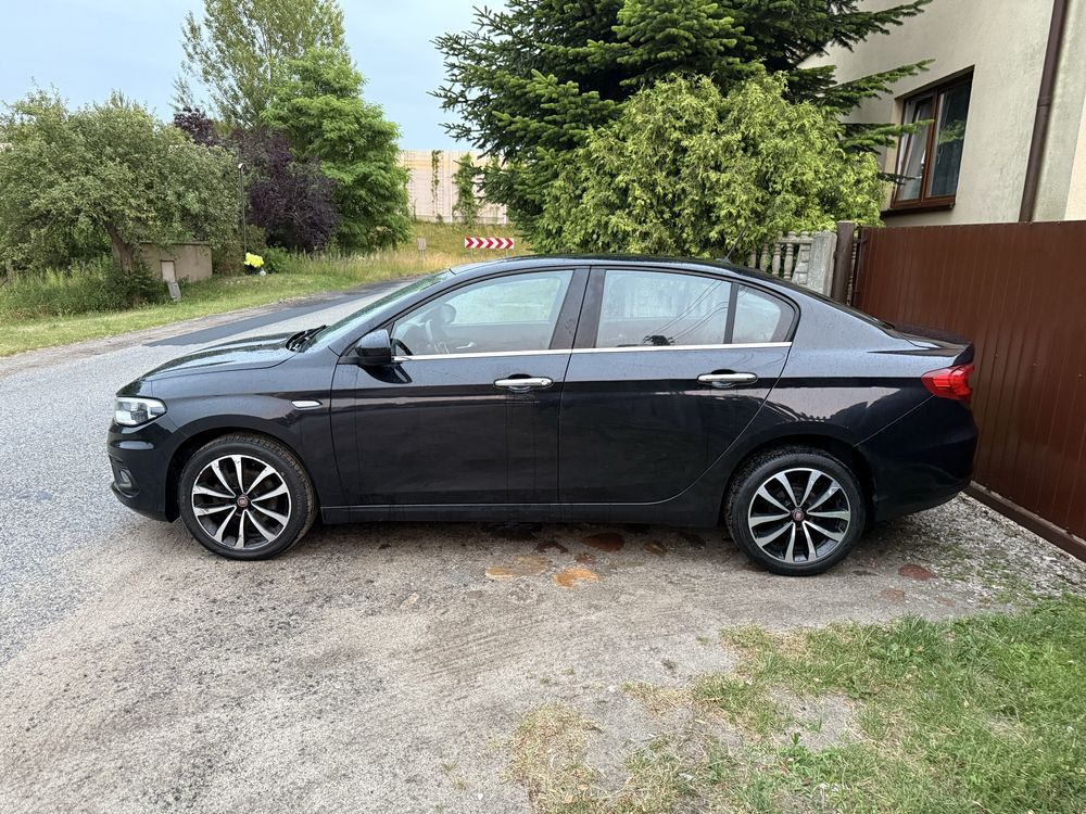 Fiat Tipo 1.3 JTD Sedan Navi climatronic Pdc 2016r