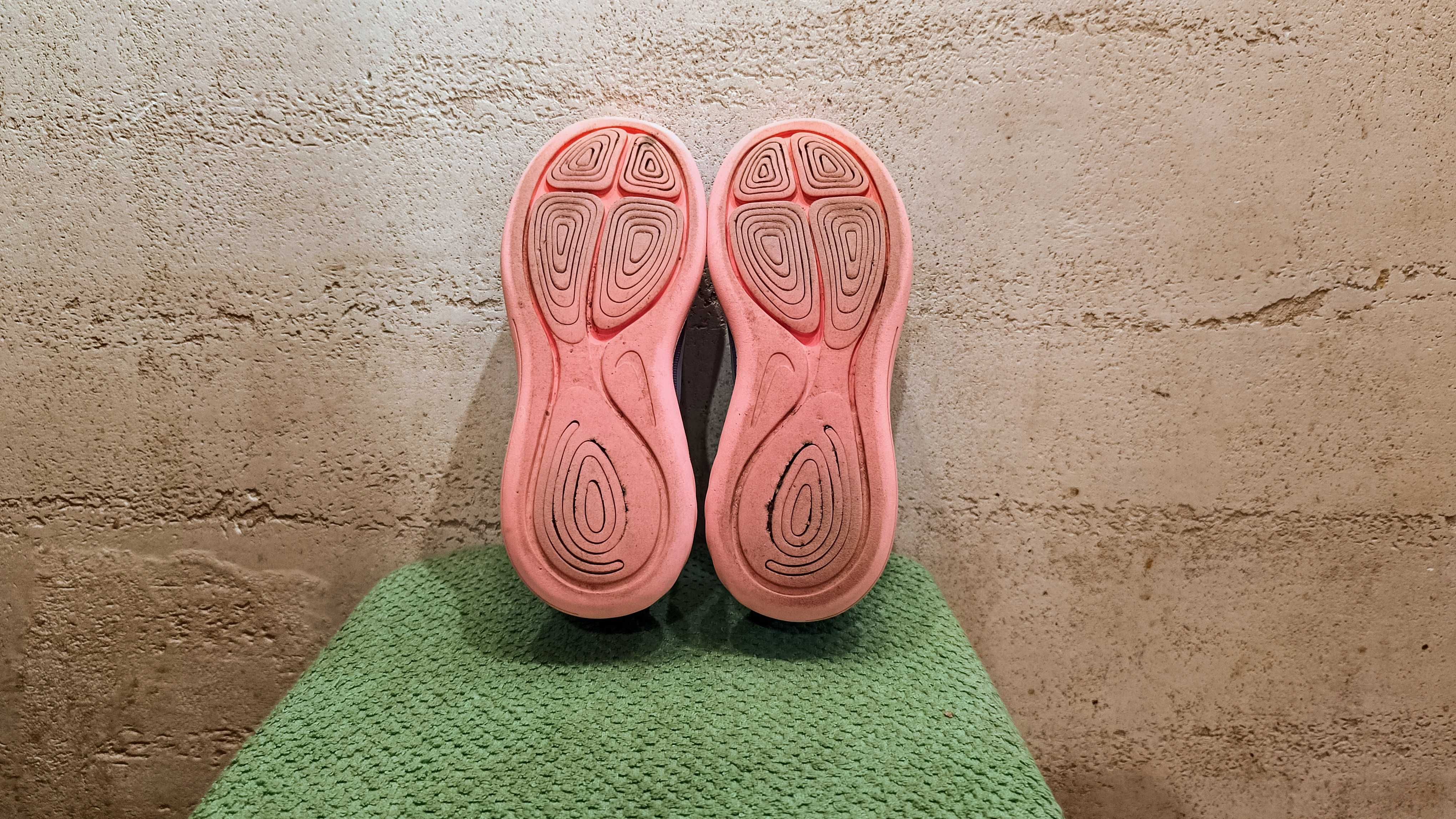 Buty do biegania NIKE LUNARGLIDE 8 r.39 stan bardzo dobry