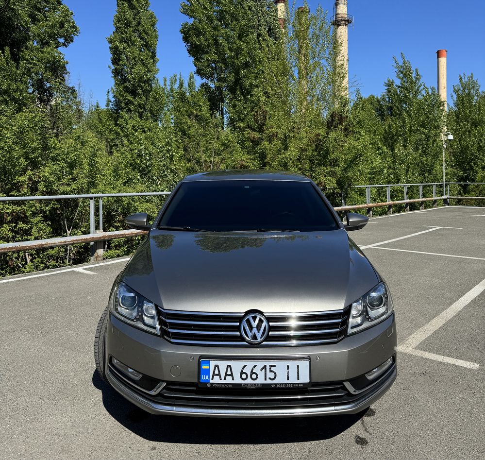 Volkswagen Passat B7 2013 OFFICIAL