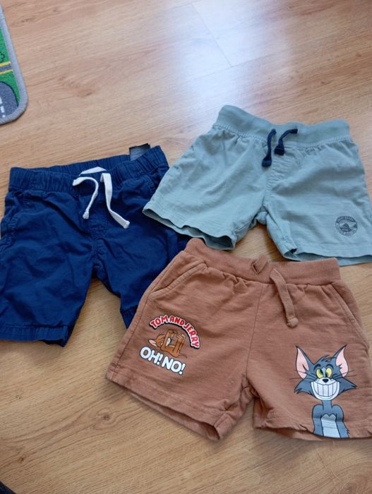 Zestaw spodenek dla chłopca 98/104 H&m