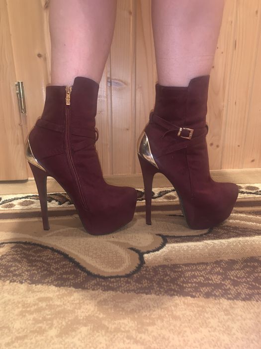 Весняні чобітки 39р.