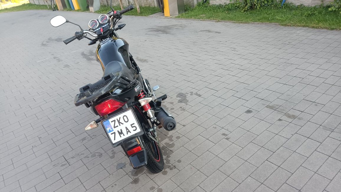 Motocykl Barton 125/ 3500km przebieg