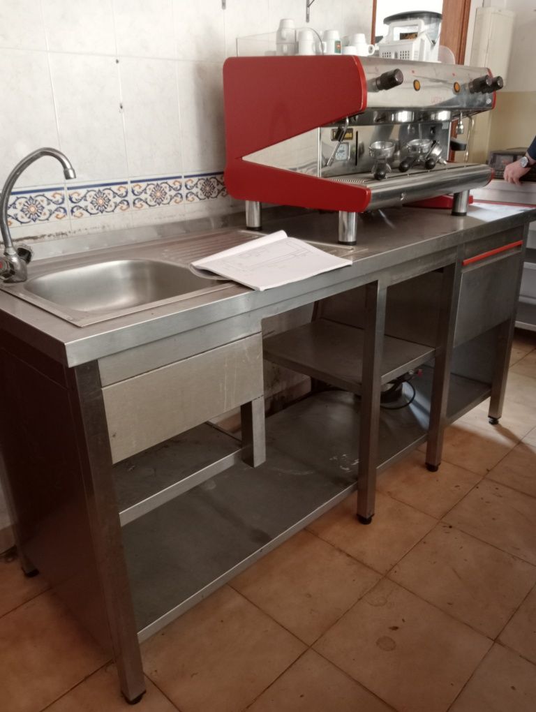 Balcões inox para comércio