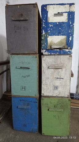 Ящики для перевезення бджолиних сімей