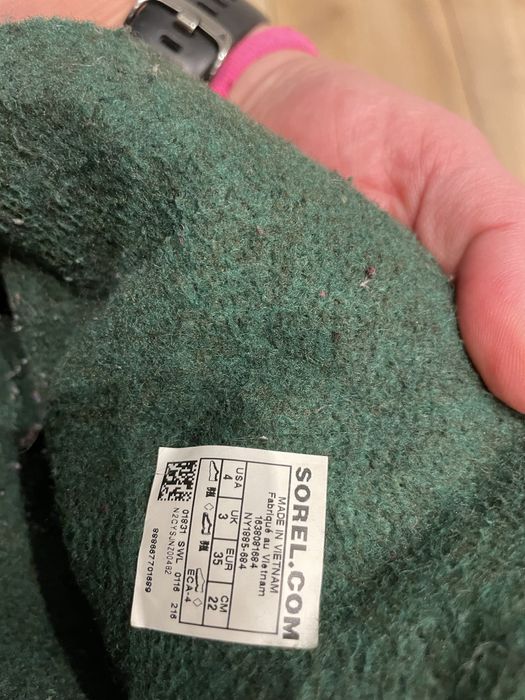 Zimowe buty sorel 35 śniegowce