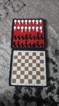 Міні шахи (шахмати)