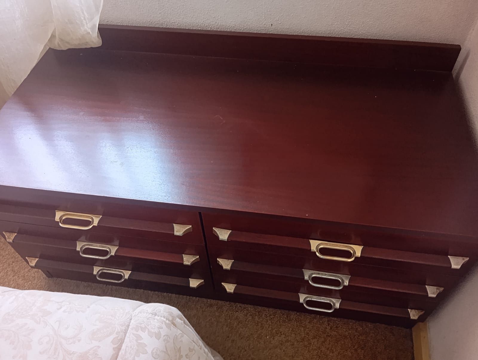 Mobília Quarto cama guarda roupa e cómoda