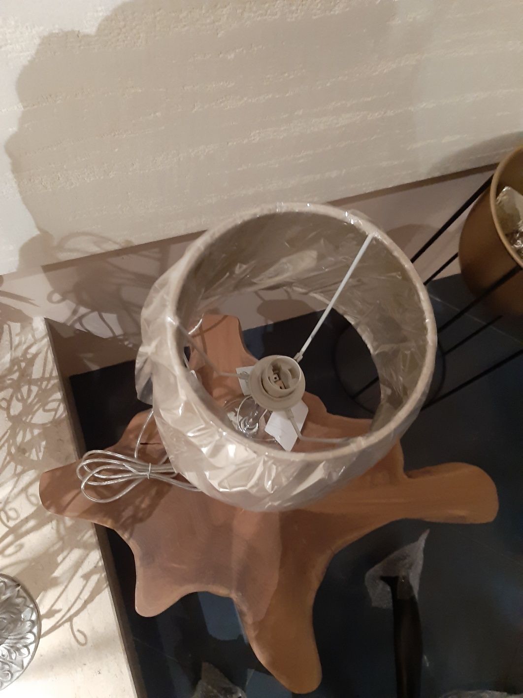 Lampa tkmaxx kolekcja home lampka 42cm sypialnia boho beż glamour tkma
