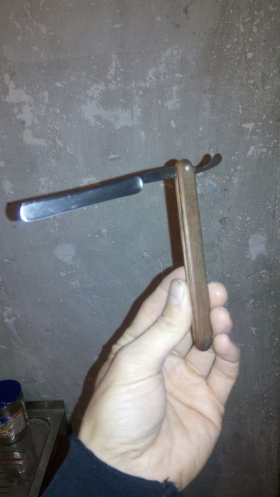 Бритва опасная небезпечна ручна з дерев'яною ручкою срср