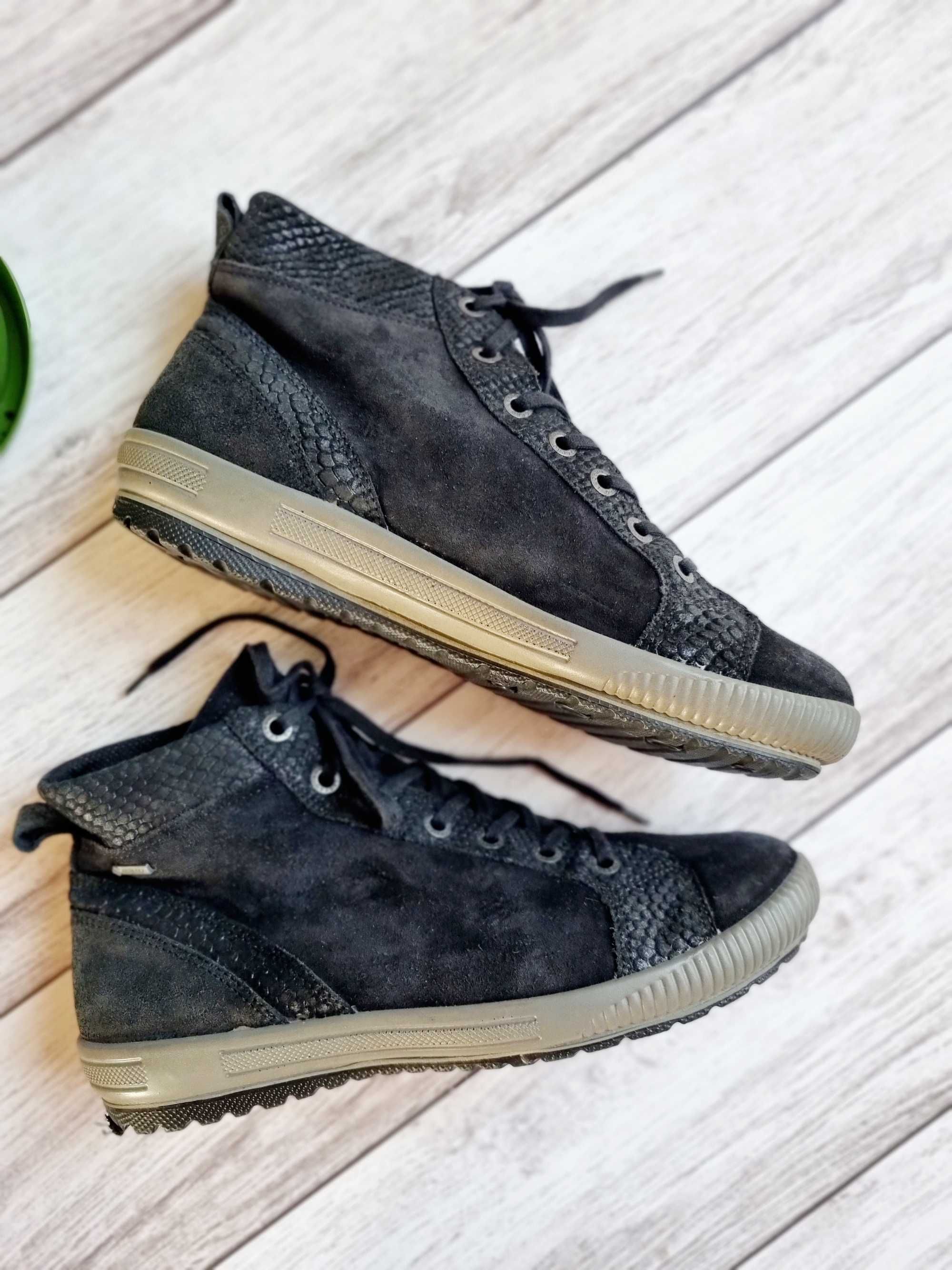 Треккинговые кожаные gore tex кроссовки ботинки мокасины высокие 38