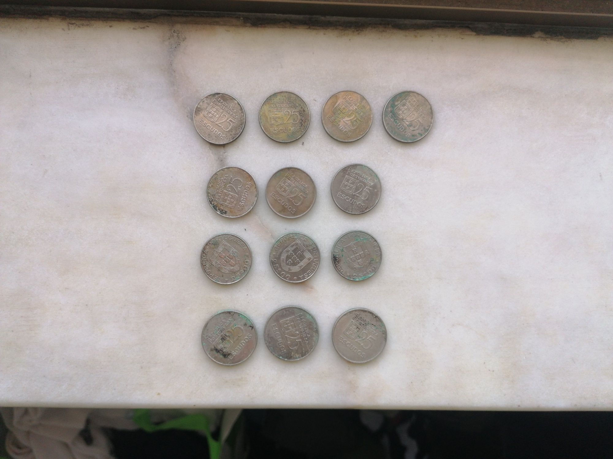 Lote 13 moedas de 25 escudos
