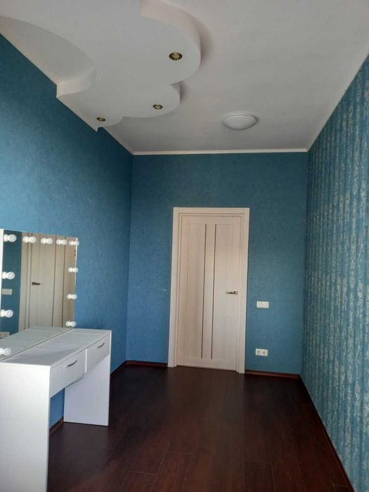 Двокімнатна квартира близько до центру міста та залізничного вокзалу.