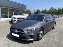 Mercedes-Benz A 180D Auto - NACIONAL - 123 mil kms