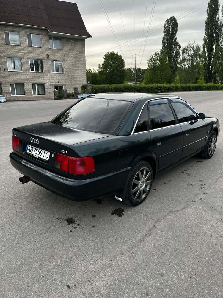 Продам Audi A6 c4 1997