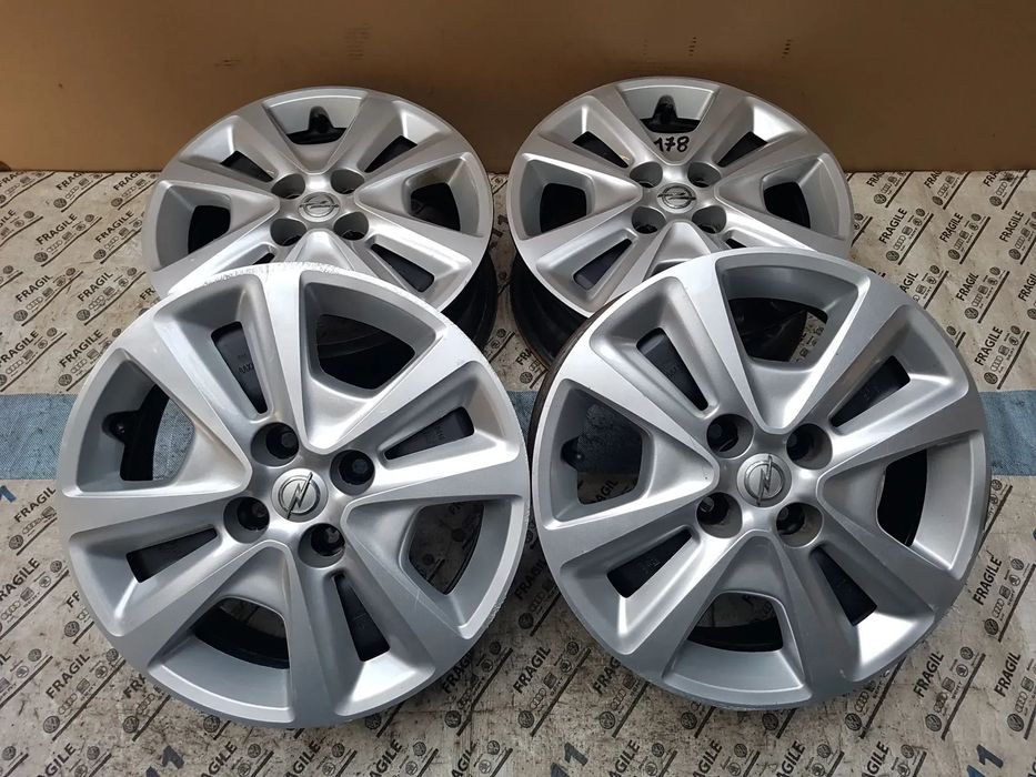 FELGI STRUKTURALNE  Z CZUJNIKAMI TPMS+ KOŁPAKI   OPEL CORSA  D E ADAM  6JX15  4X100 IS39