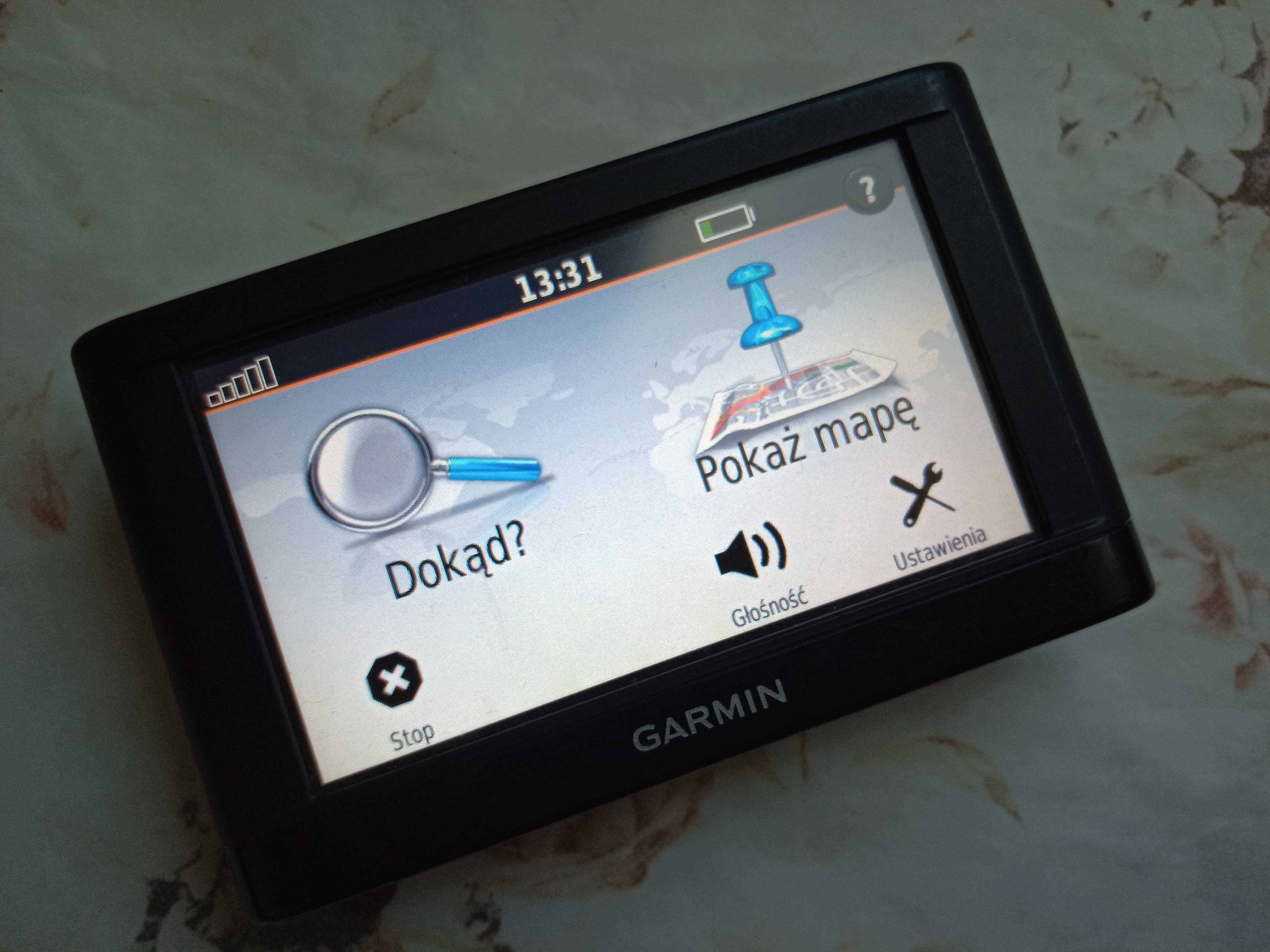 Nawigacja samochodowa Garmin Nüvi 42 Sprawna! Zestaw z ładowarką sam.