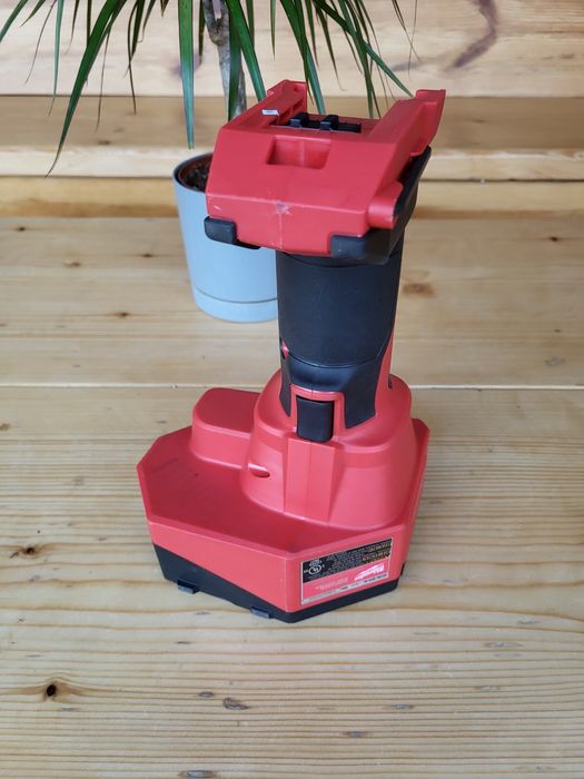 Milwaukee 2872 шпилькоріз 2872-20