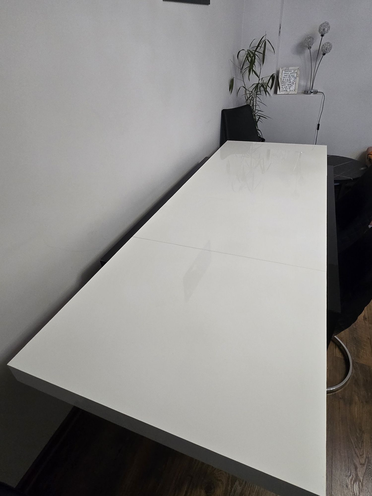 Stół rozkladany Biało Czarny POŁYSK  140x90 cm. Po rozłożeniu 240x90