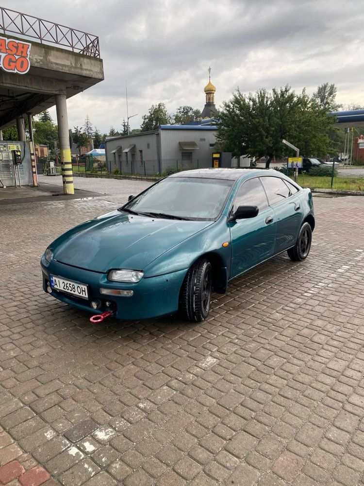 Продаю автомобіль Mazda 323f ba 1995 року