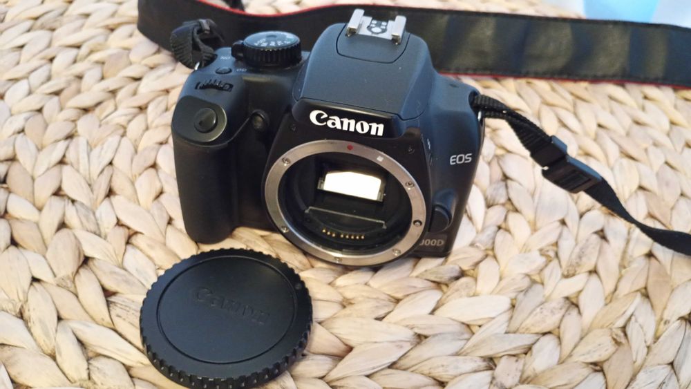 Canon EOS 1000D Lustrzanka Cyfrowa Aparat Fotograficzny - Body