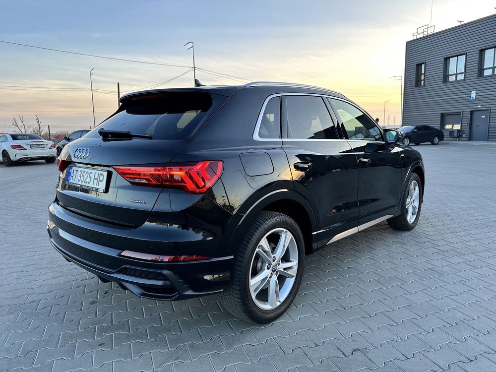 Audi Q3 2019 рік Quattro