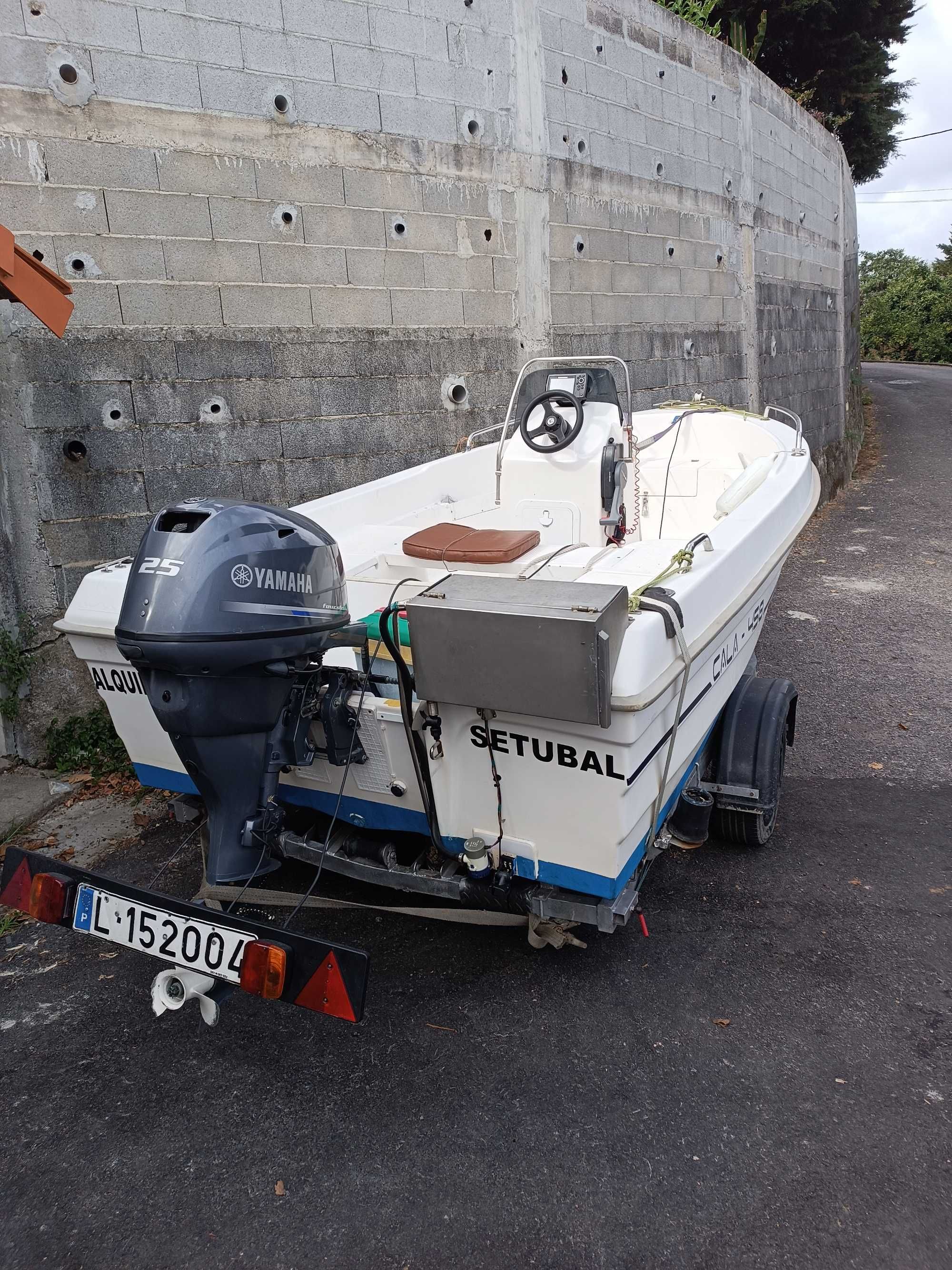 Vendo barco DIPOL consola central
