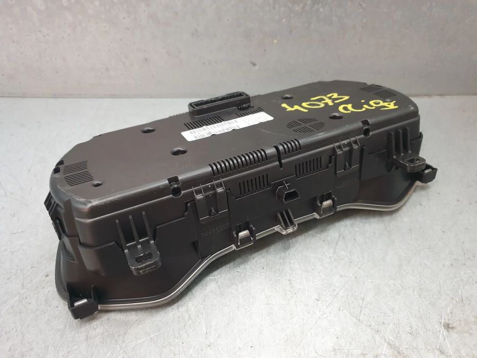 Quadrante / painel de instrumentos RENAULT Clio V (BF_)