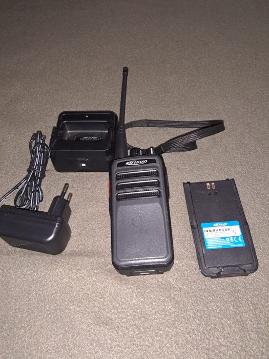 Радіостанція портативна KIRISUN DP405, кірасун