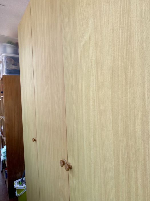 Armário Roupeiro Bege (carvalho) com imensa arrumação perfeito estado