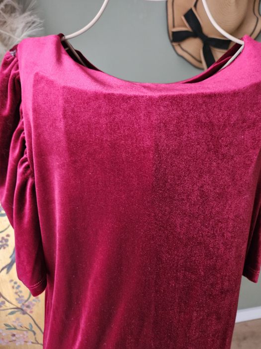 Luksusowa Sukienka damska XS/ S  Czerwone Wino Welur Krótki Rękaw